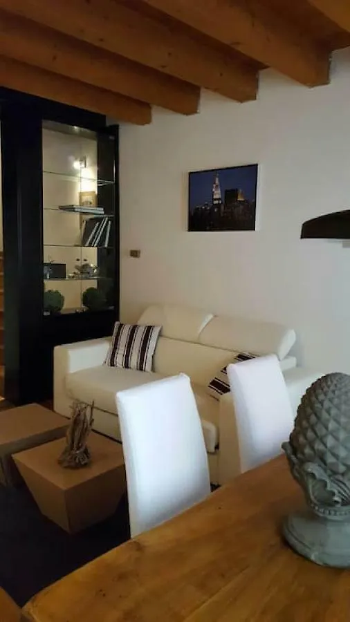 Residenza Corte Cadrega - Royal Solution Verona 0*,